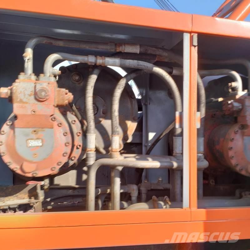 Hitachi KH 150 Derik kranovi
