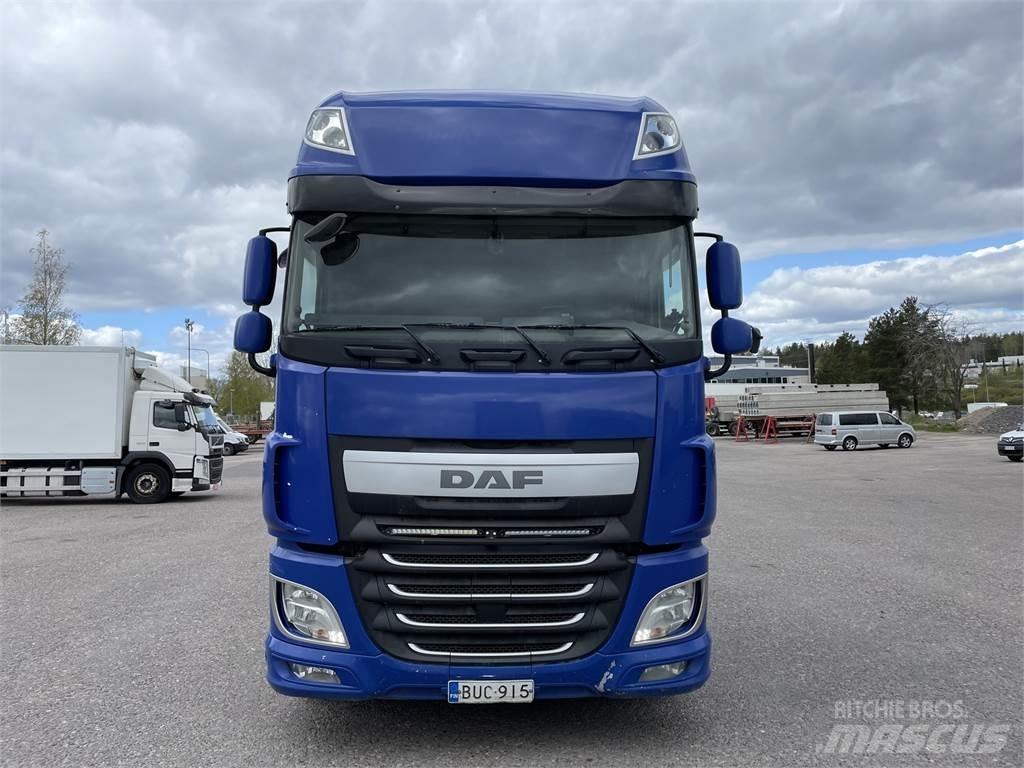DAF XF510 6x2 Rol kiper kamioni sa kukom za podizanje tereta