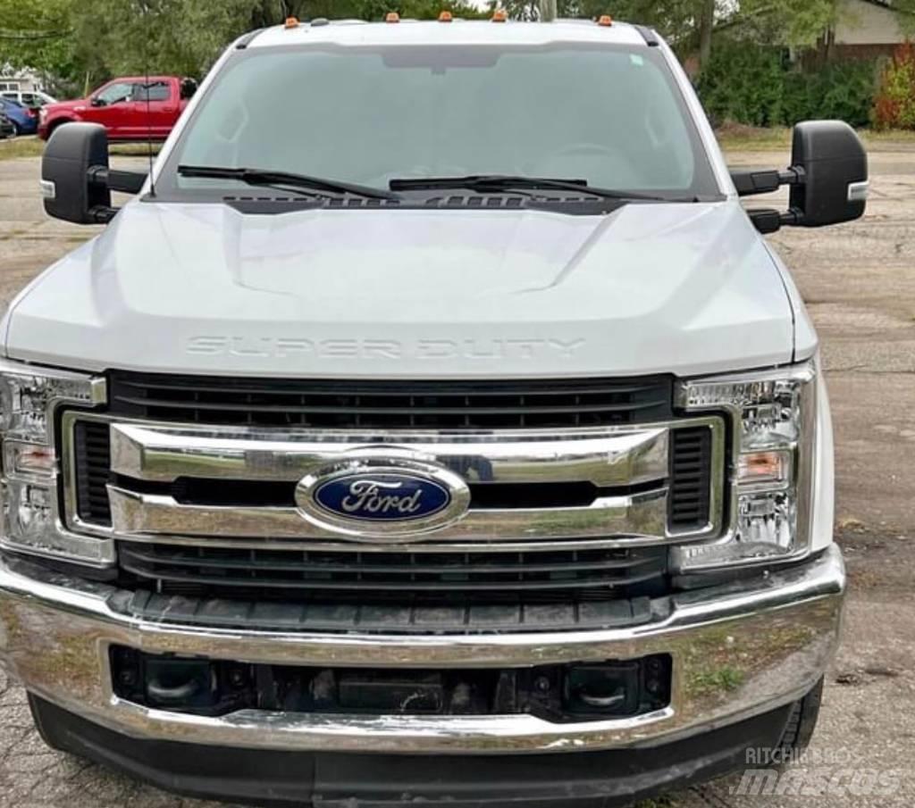 Ford F 350 XLT Ostali kamioni