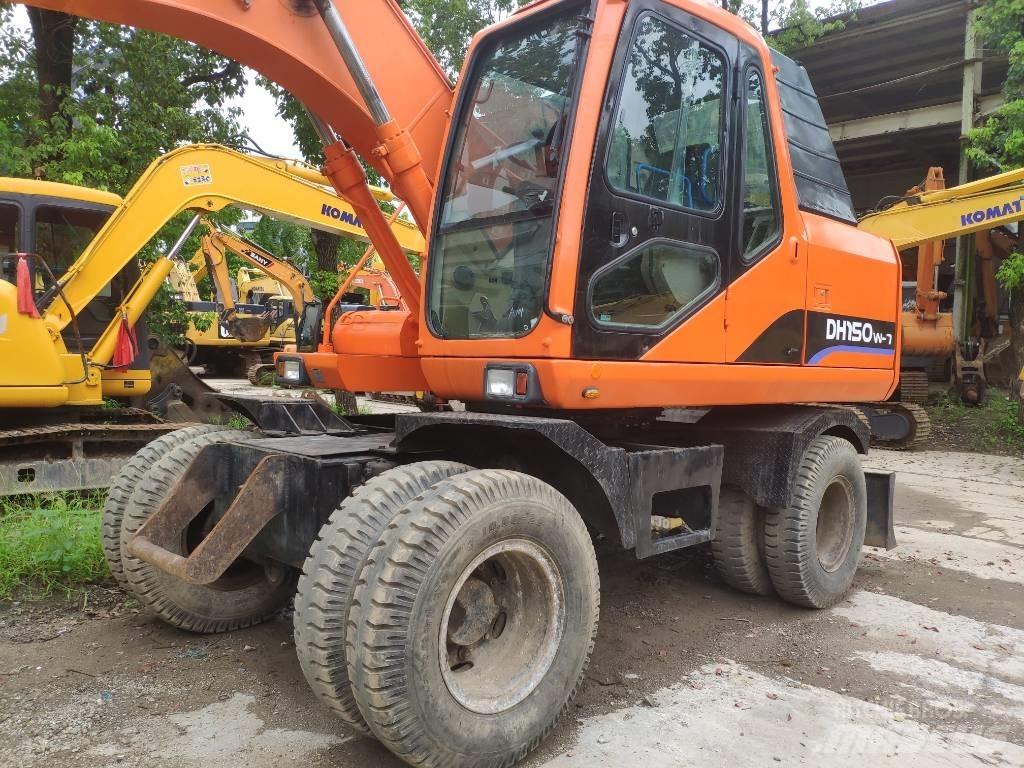 Doosan DH 150 W-7 Bageri točkaši