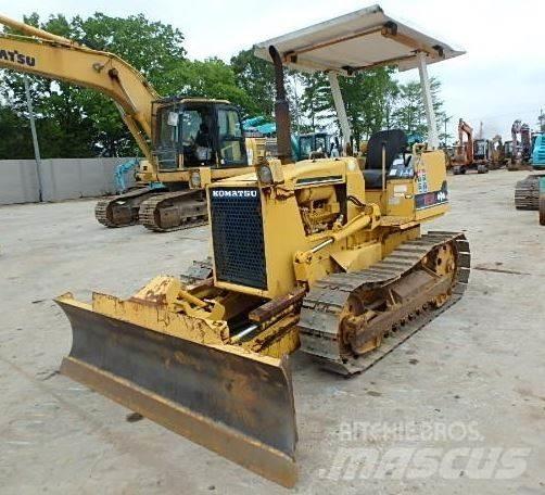Komatsu D 20 A-6 Buldožeri guseničari