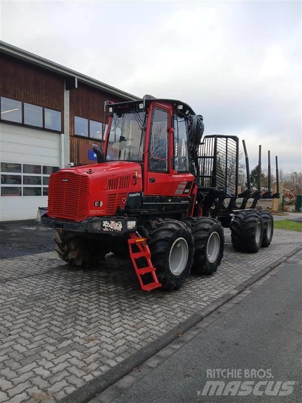 Komatsu 845 Forvarderi