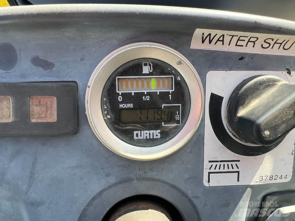 Dynapac CC 900 G Valjci sa duplim bubnjem