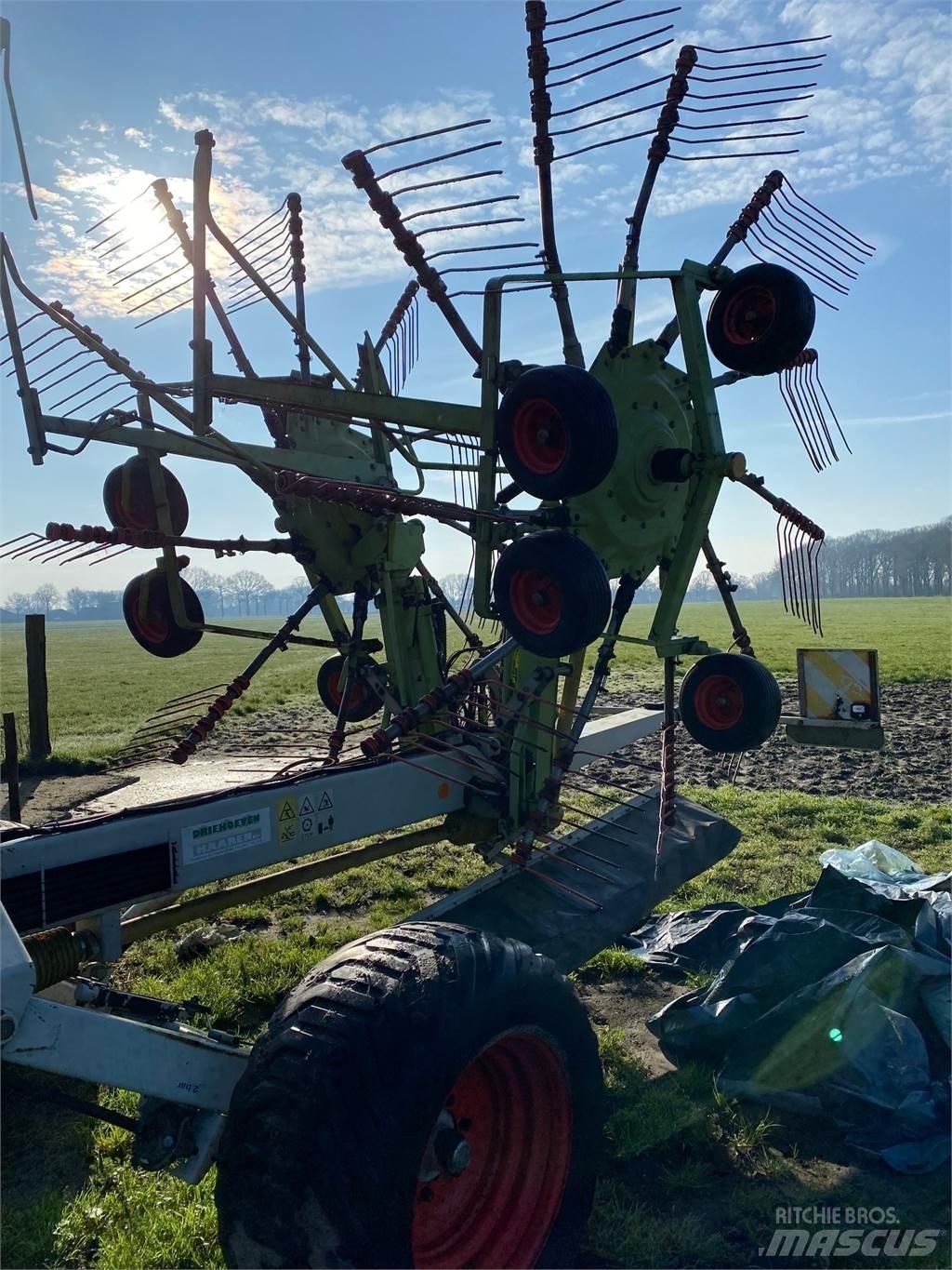 CLAAS liner 3000 Okretači i sakupljači sena