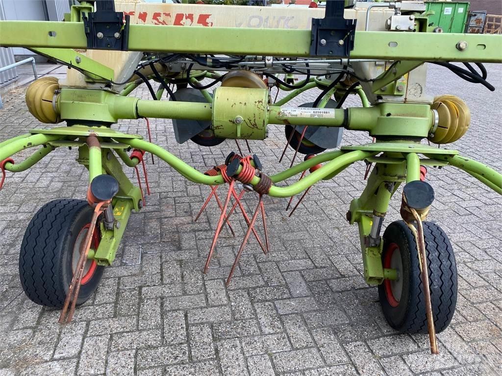 CLAAS volto 1050T Okretači i sakupljači sena