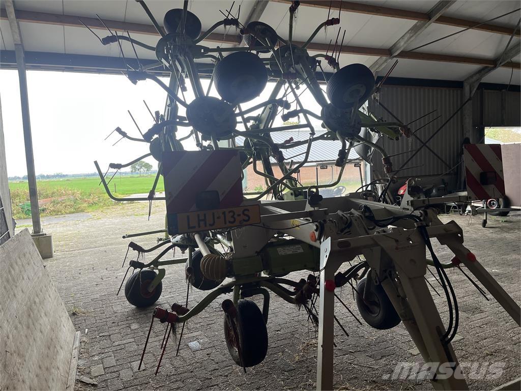 CLAAS volto 1320T Okretači i sakupljači sena