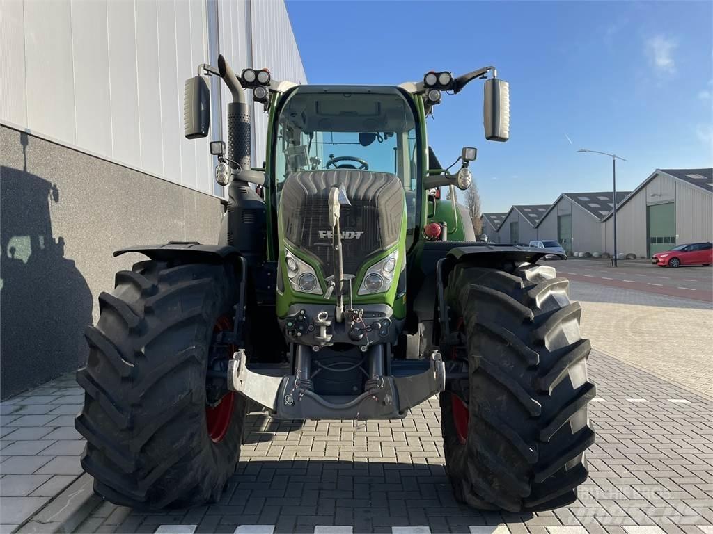 Fendt 724 S4 Traktori