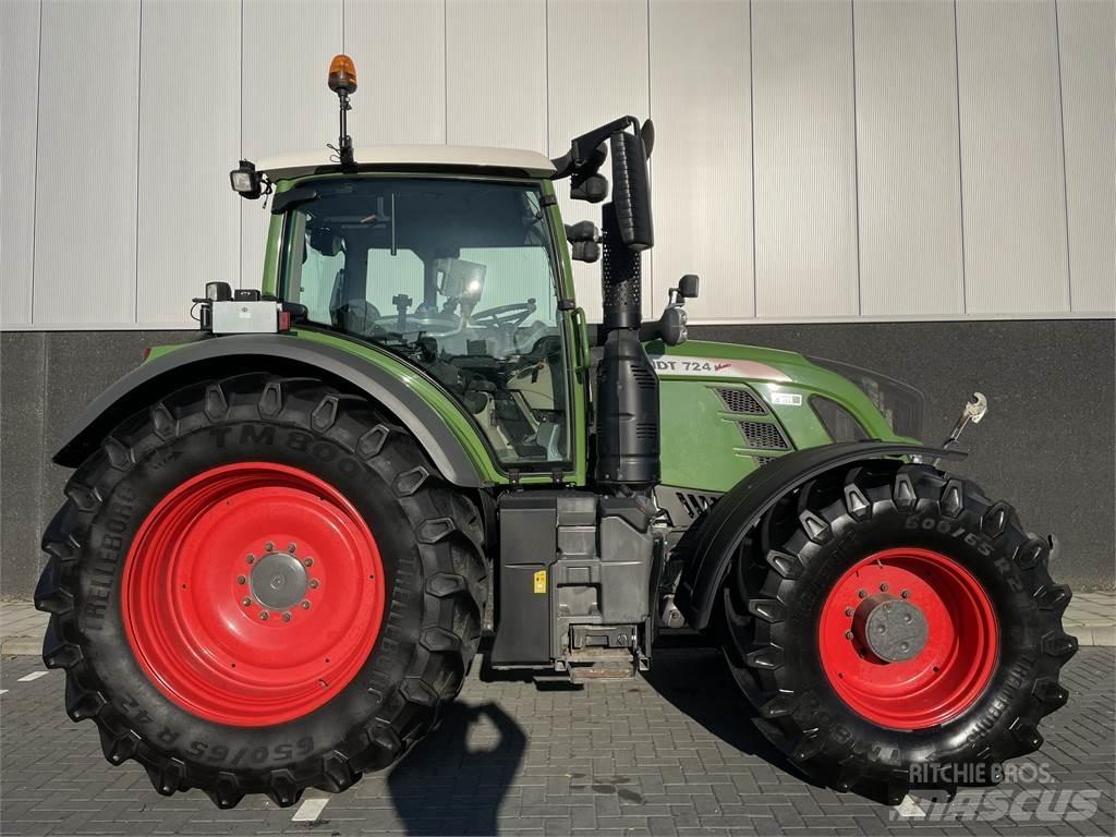 Fendt 724 S4 Traktori