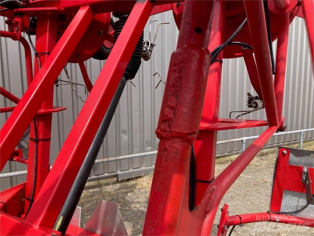 Lely Lotus 1020 Okretači i sakupljači sena