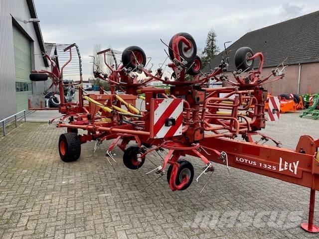 Lely Lotus 1325 Okretači i sakupljači sena