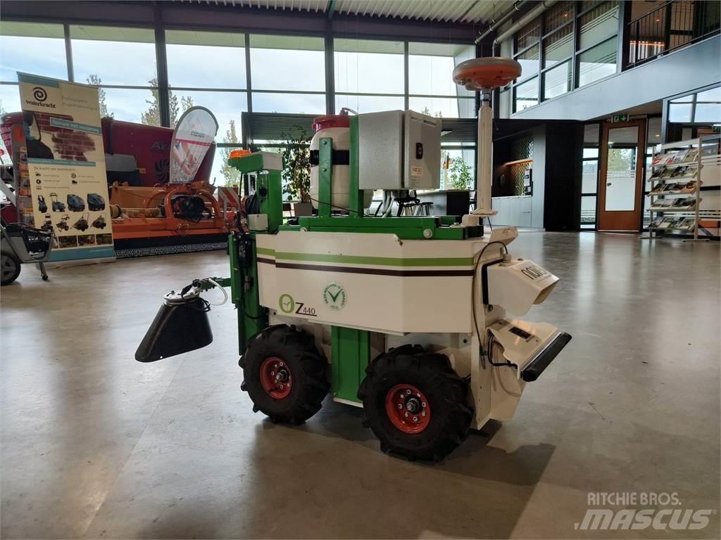  Naio OZ Robot Ostale poljoprivredne mašine