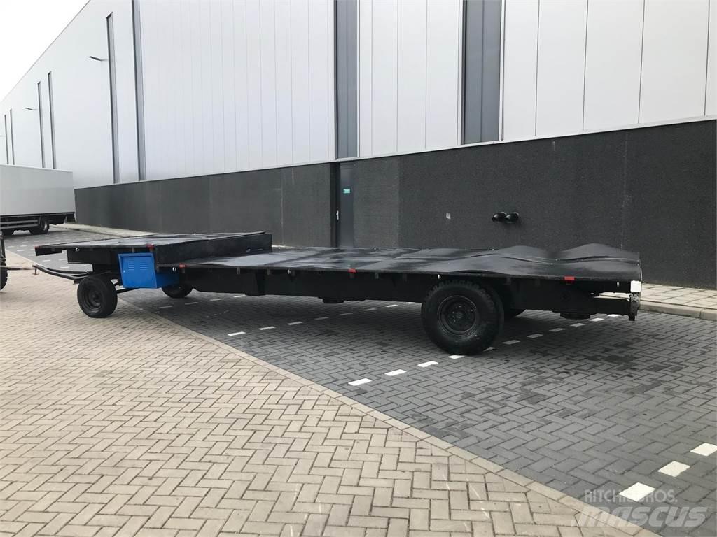  Platte wagen Prikolice za prevoz životinja