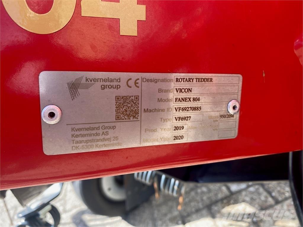Vicon Fanex 804 Okretači i sakupljači sena