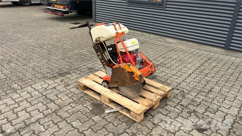  - - - Golz fs170 Rezači asfalta