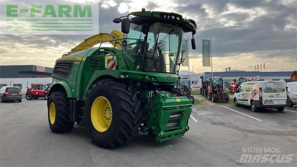 John Deere 8500i Mašine za stočnu hranu sa sopstvenim pogonom