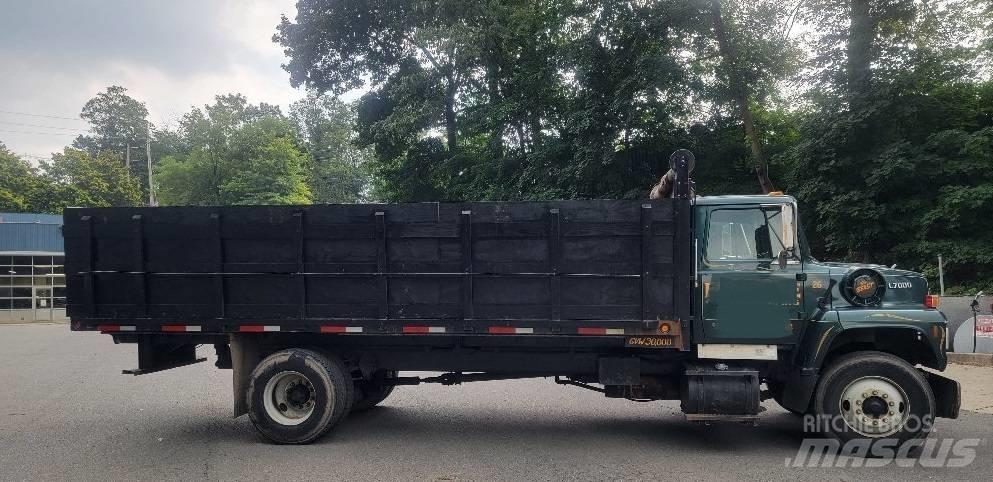 Ford L 7000 Kiperi kamioni