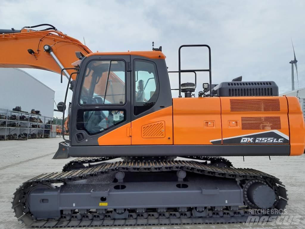 Doosan DX 255 NLC-7 Bageri guseničari