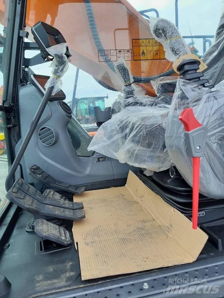 Doosan DX 255 NLC-7 Bageri guseničari
