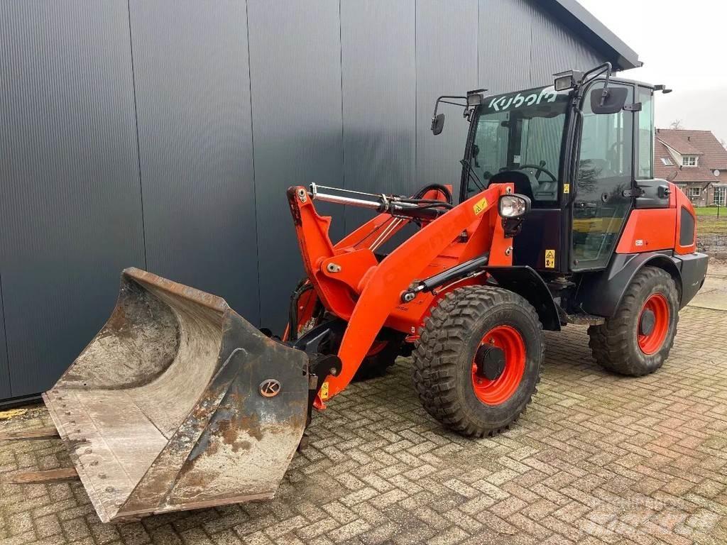 Kubota R065 Utovarivači na točkove
