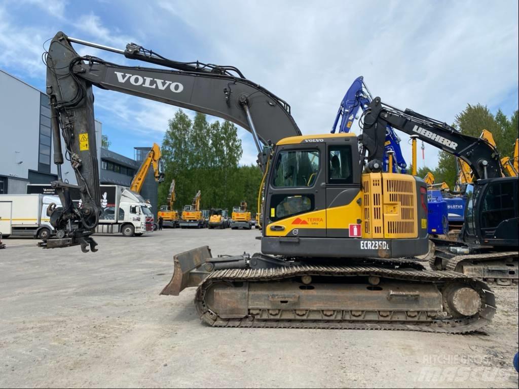 Volvo ECR 235 Bageri guseničari