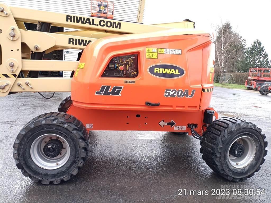 JLG 520AJ Zglobne podizne platforme