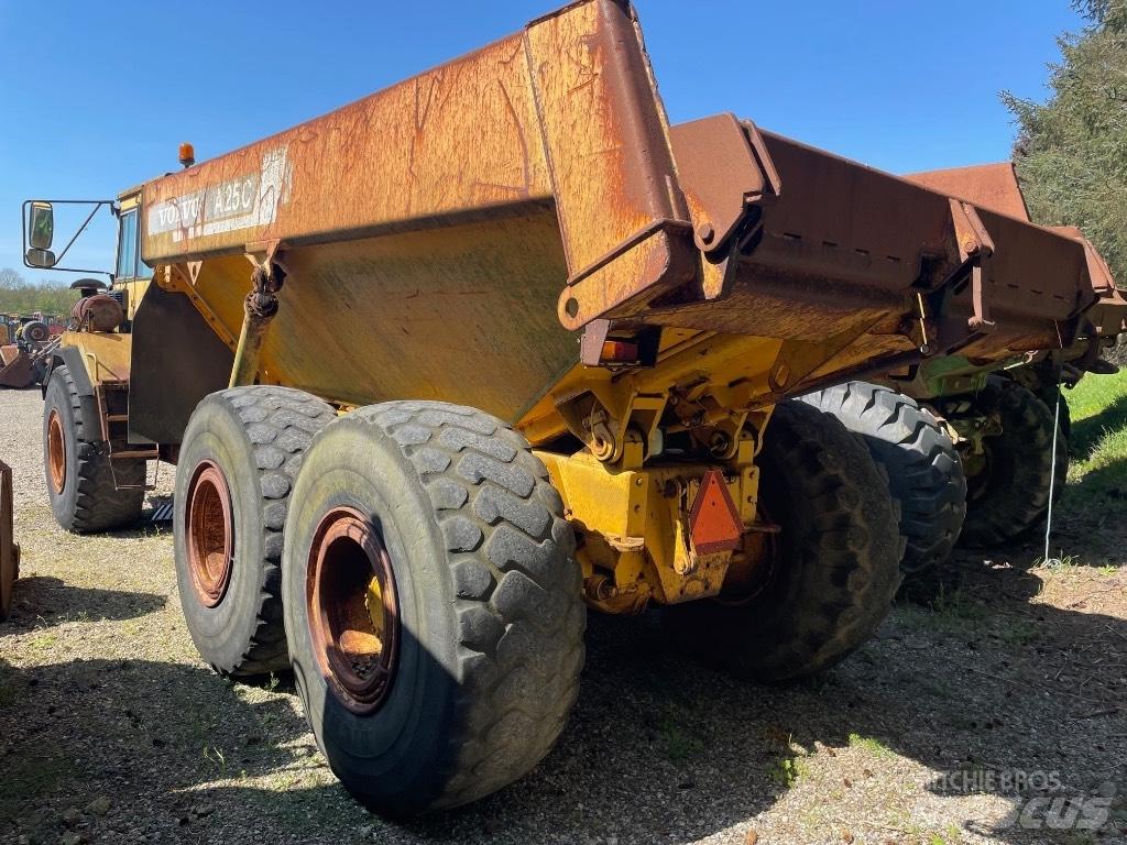 Volvo A25C Zglobni damperi