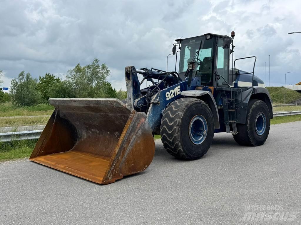 CASE 921E Utovarivači na točkove