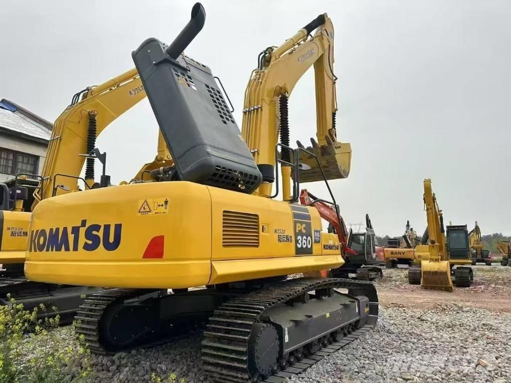 Komatsu 360-8MO Bageri guseničari