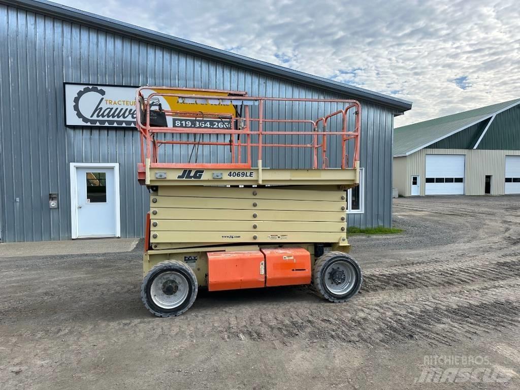 JLG 4069 LE Makazaste platforme
