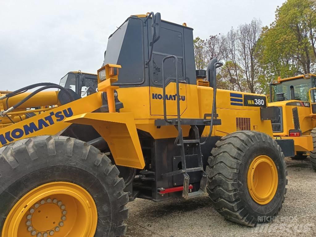 Komatsu WA 380 Utovarivači na točkove