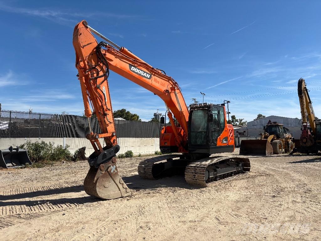 Doosan DX 235 LCR Bageri guseničari
