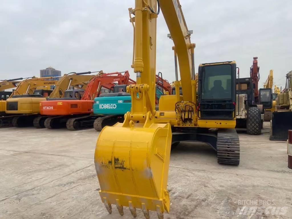 Komatsu PC 130 Bageri guseničari