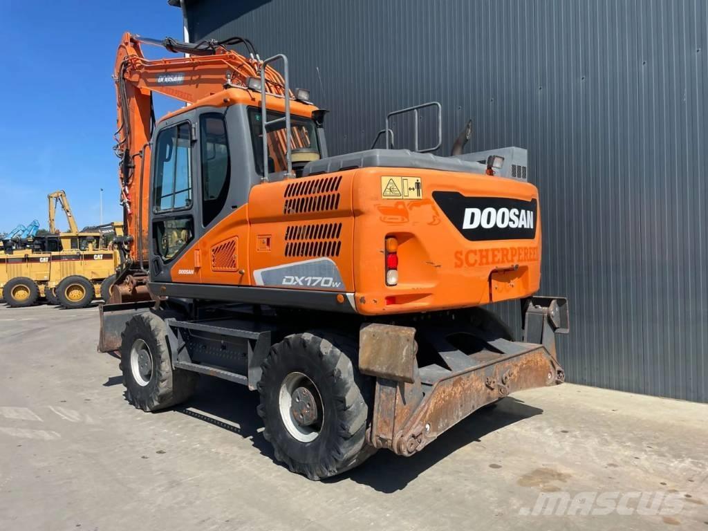 Doosan DX170W-5 Bageri točkaši