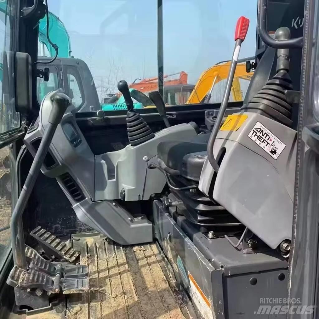 Kubota U 15 Mini bageri < 7t