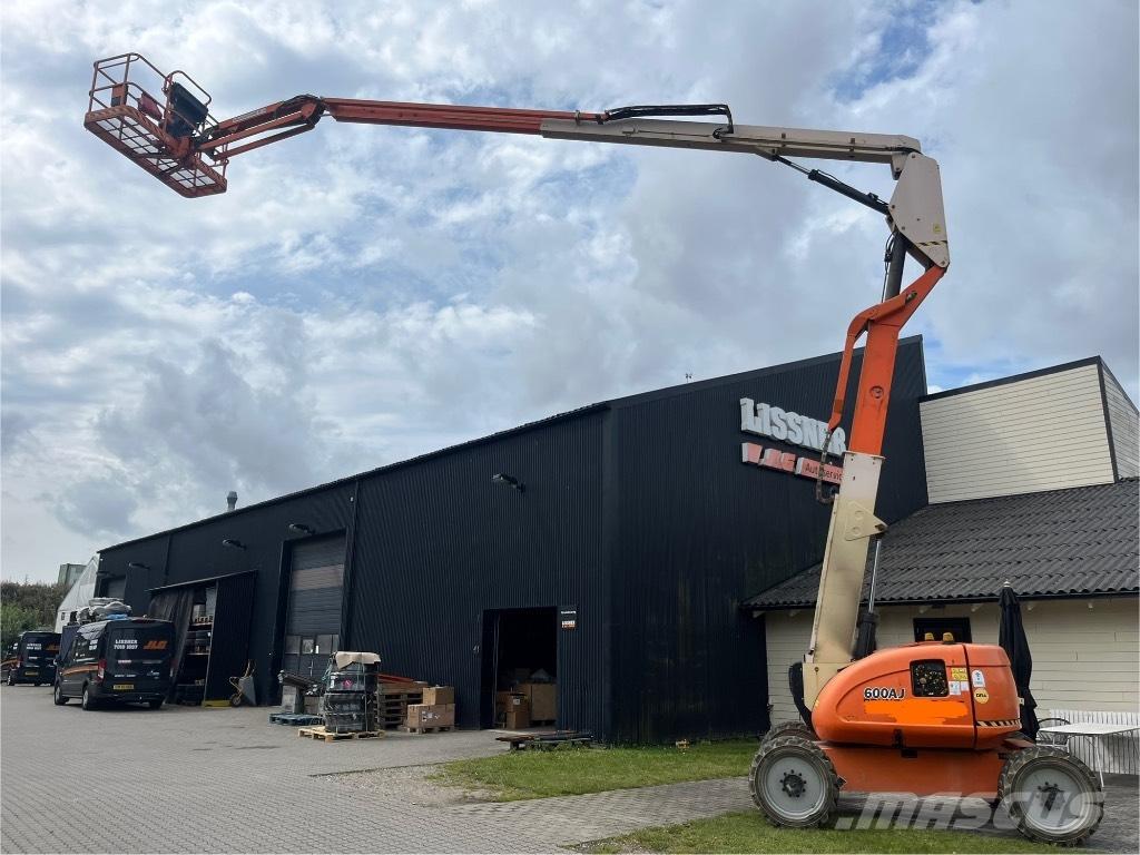 JLG 600 AJ Zglobne podizne platforme