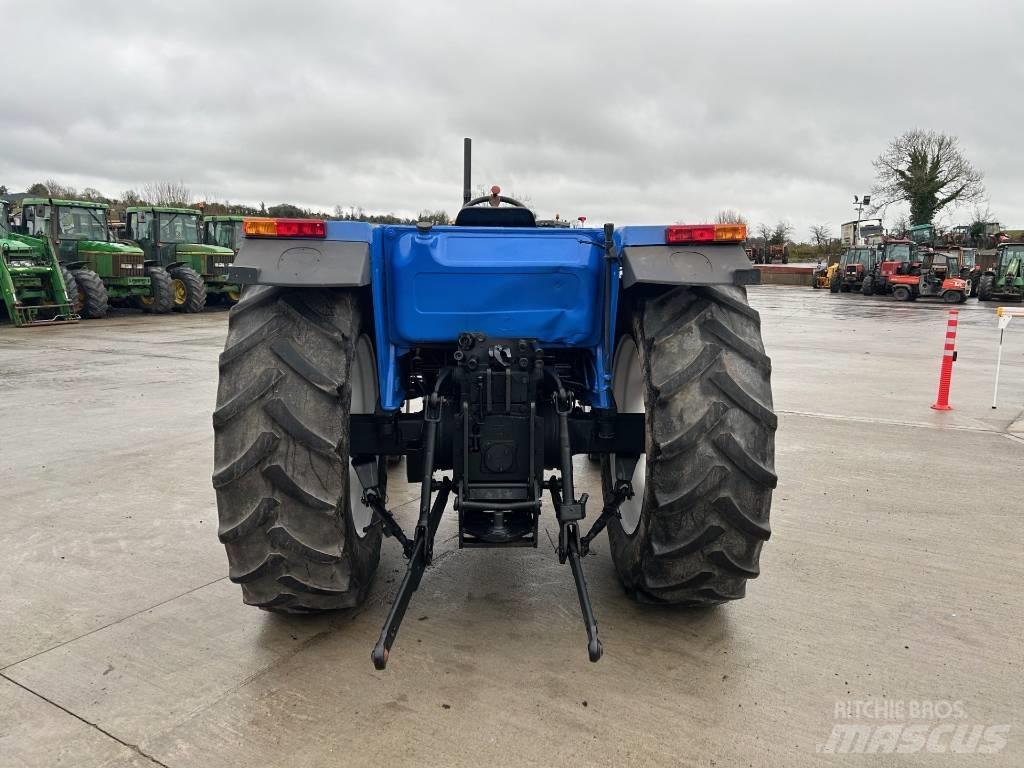 New Holland 80-66 S Traktori