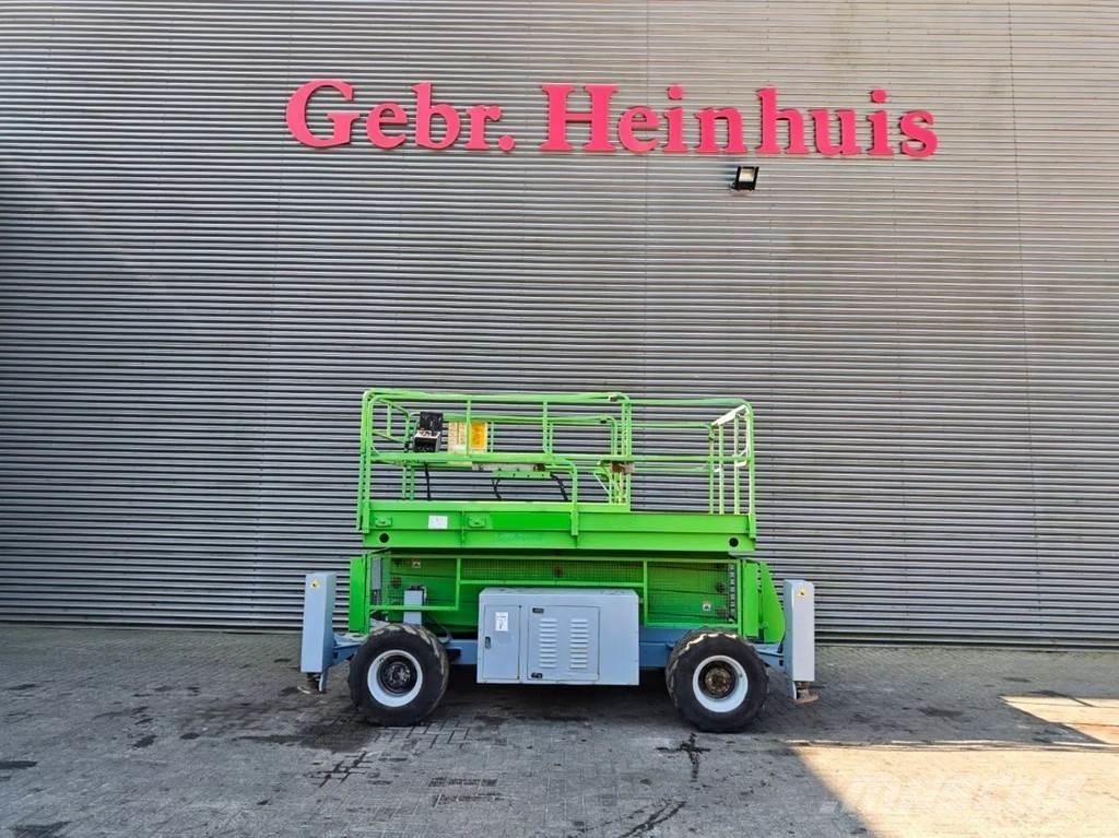 JLG 33 RTS Makazaste platforme