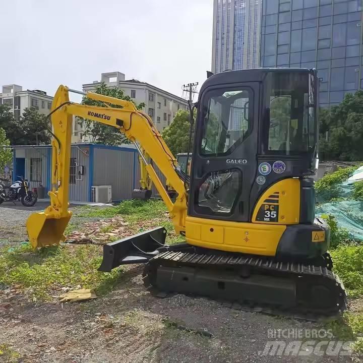 Komatsu PC35MR Bageri guseničari