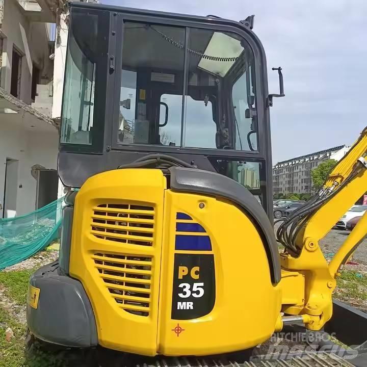 Komatsu PC35MR Bageri guseničari