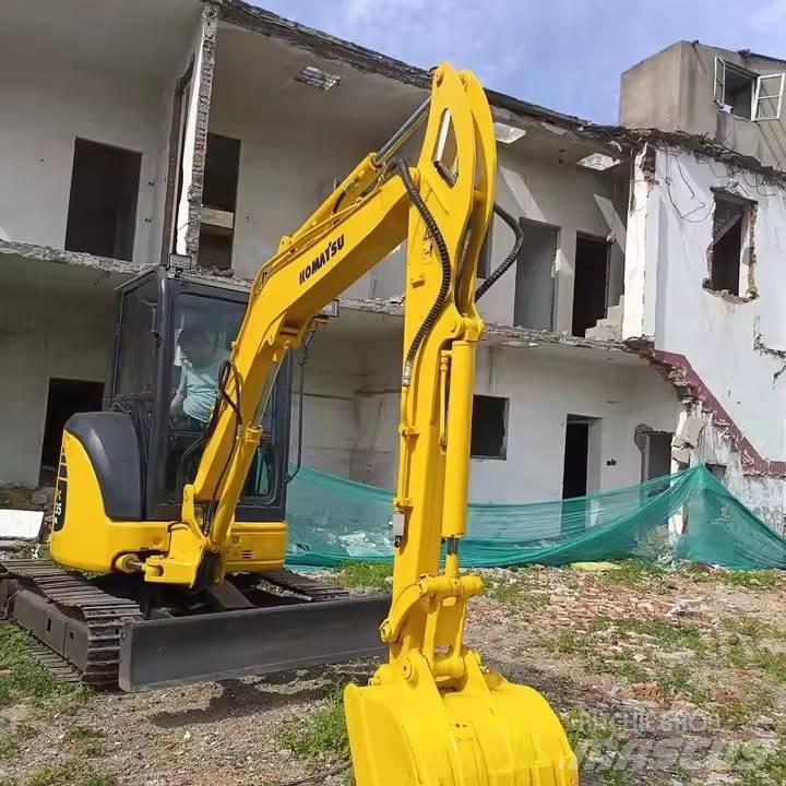 Komatsu PC35MR Bageri guseničari
