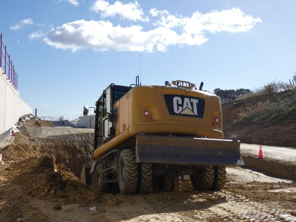 CAT M 318 F Bageri točkaši