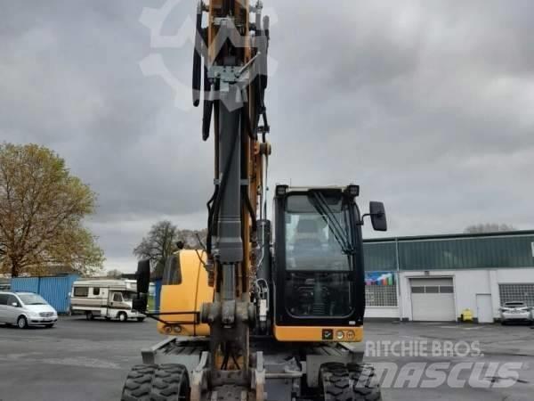 Liebherr A 920 Bageri točkaši