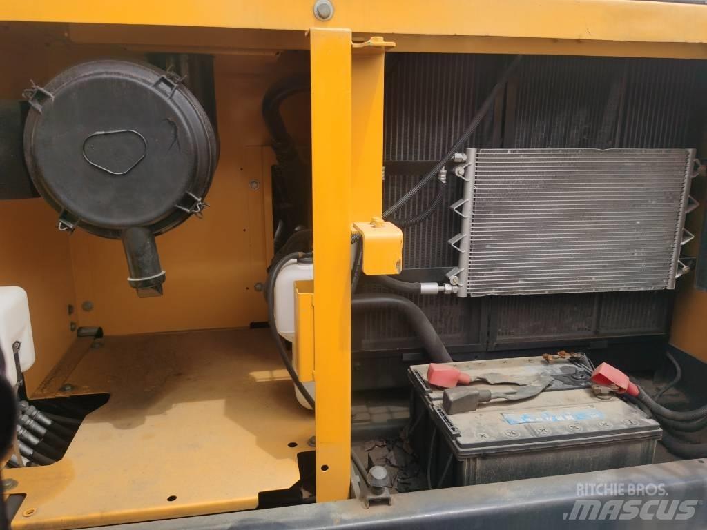 Kobelco SK 200-8 Bageri guseničari