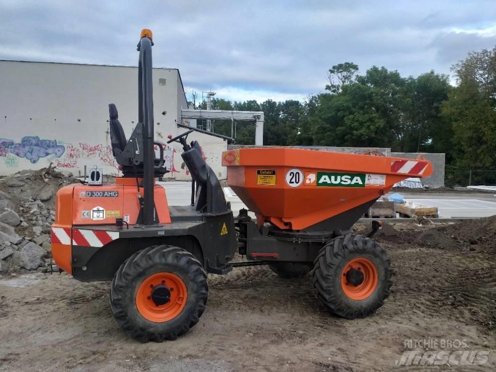 Ausa D 300 AHG Damperi za gradilište