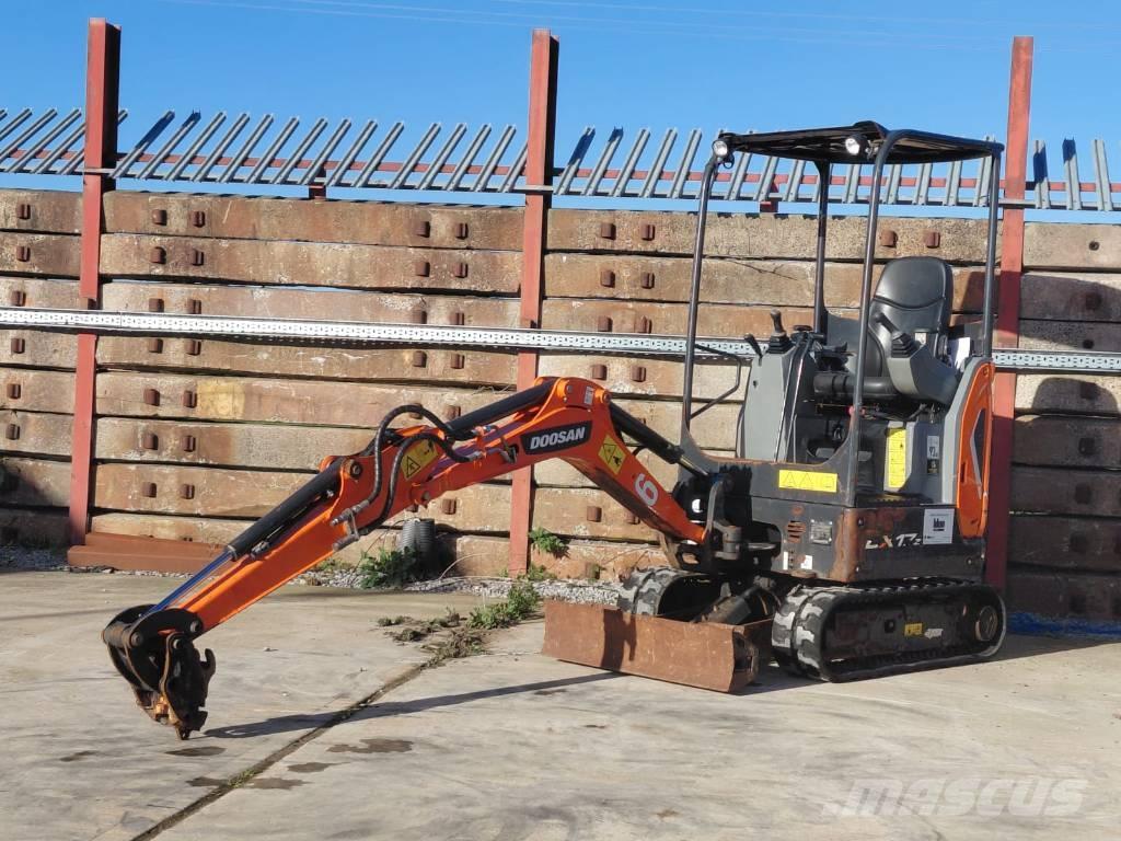 Doosan DX17Z Mini bageri < 7t