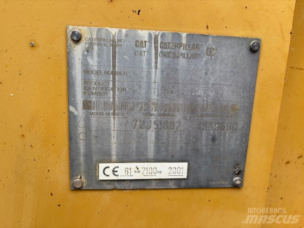CAT 908 Utovarivači na točkove
