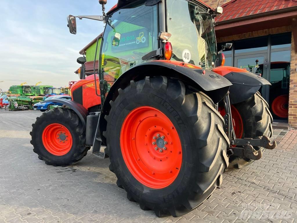Kubota M 135 GX Traktori