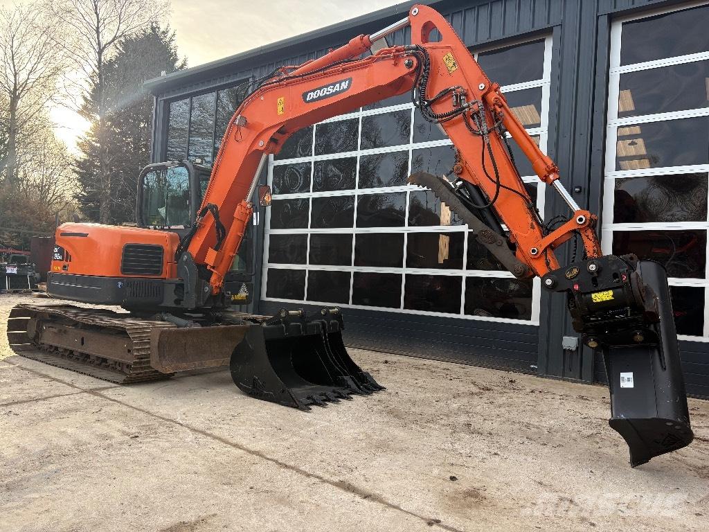 Doosan DX 85 R Midi bageri 7t – 12t