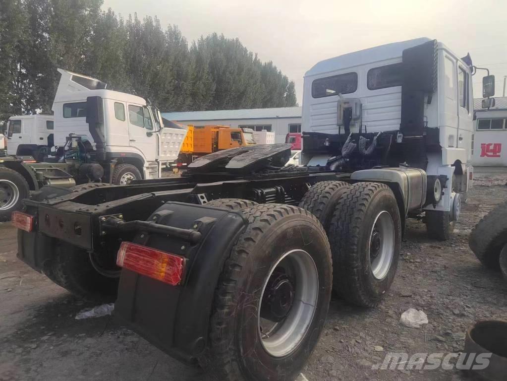 Shacman F3000 6x4 Tegljači