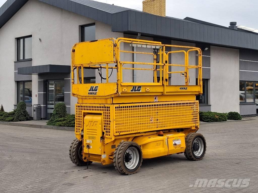JLG 4069 LE Makazaste platforme